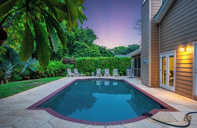 Near Anna Maria Island! Game Room! Pool! Hot Tub
