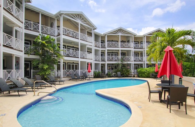 Apartamento junto a la piscina a 5 minutos de la playa - Lantana 15