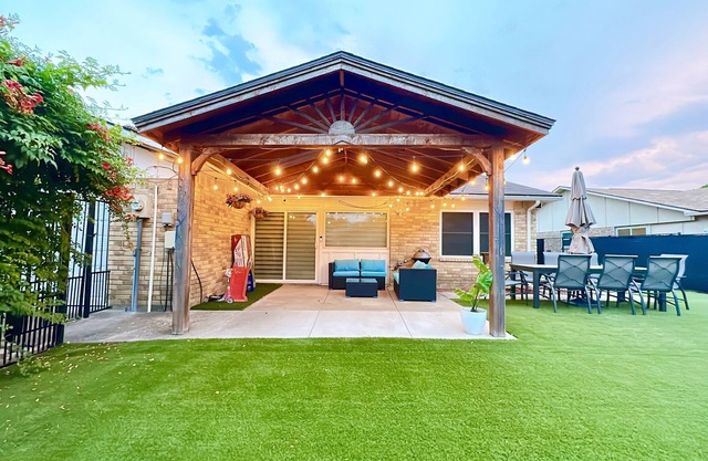 Near Highways, Family Friendly, Garage, Dart, Tesla Charger, Foosball, Grill