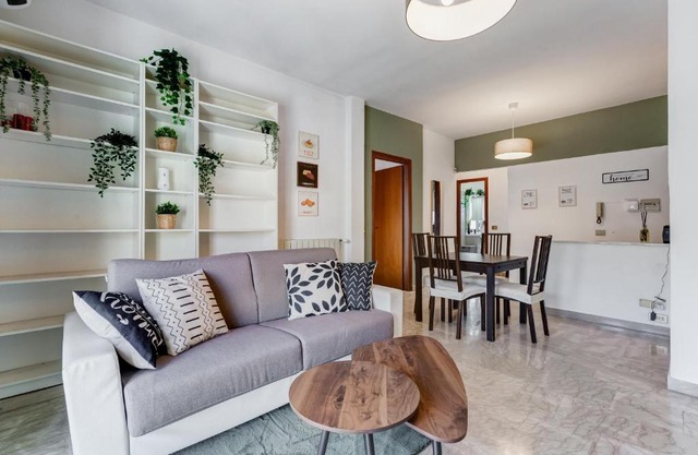 Near Metro A - Modern Boho Style Apartment