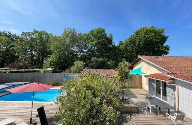 Cerca de Soulac / mar, casa 3 dormitorios, 6 personas, piscina cubierta climatizada