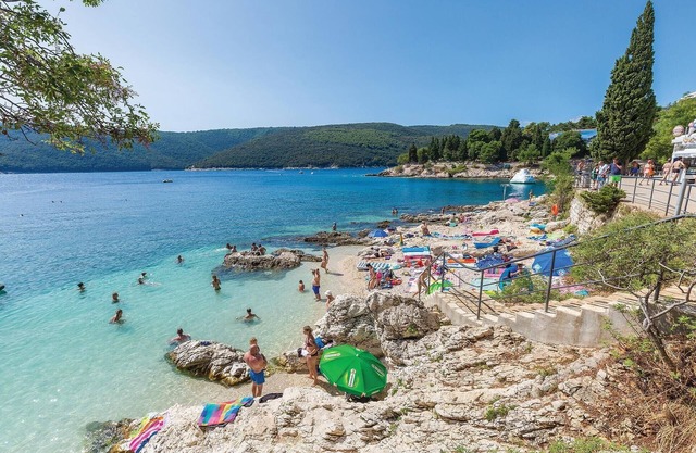 Near the old town of Labin welcomes you this beautiful, ground floor holiday home.