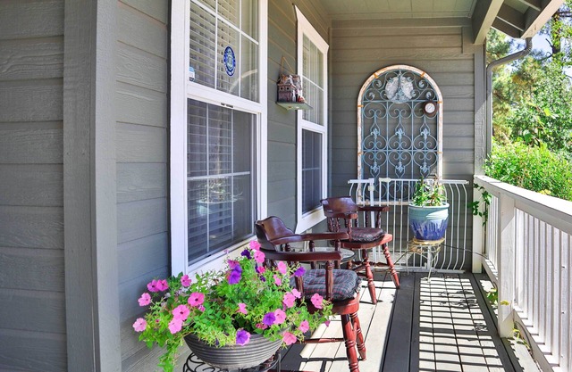 Near Trails, Lakes & Golf: Pinetop Home w/ Deck