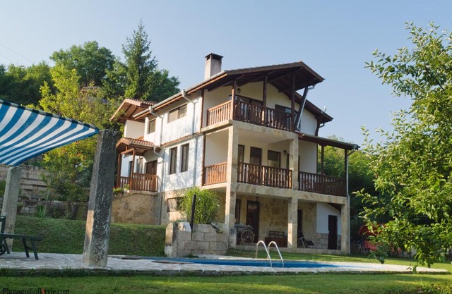 Neda's House