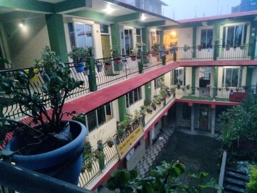 Neel Pahari Homestay By StayApart