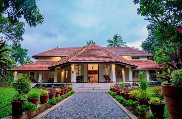 Nellari Heritage Bungalow