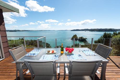 Nelson's Lookout - Russell Holiday Home