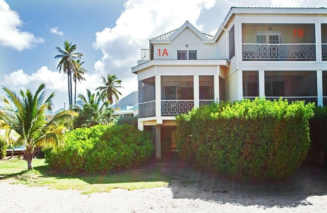 Nelson Spring Finest Beach Front Condo