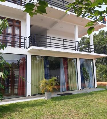 Nelumpura Resort