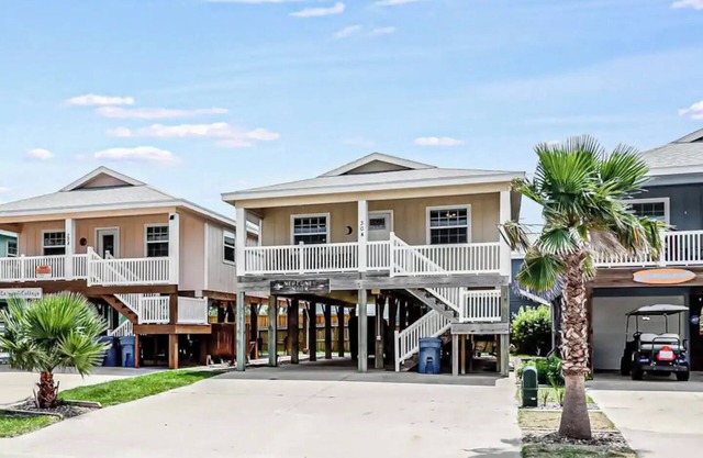 Neptune's Nook! Beach house in Port Aransas, Texas