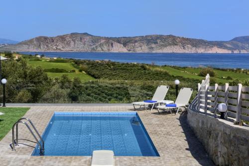 Nereid Villa, with Heated Pool & SpaWhirlpool, BBQ, By ThinkVilla