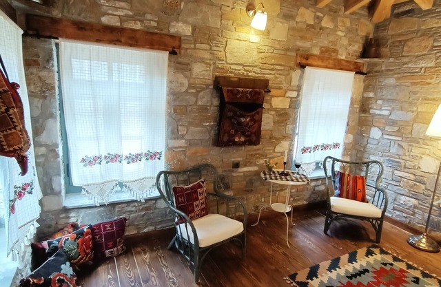 Nergis Room. Puli Stone Houses.