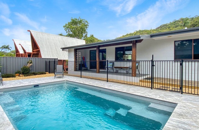 Nerita Nook - open spaces with serene mountain and rural views in a peaceful neighborhood