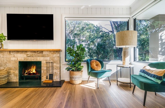 Nest on the Trail, a lovely 4 bdr home in Red Hill