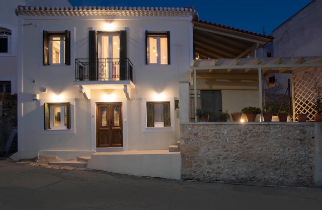 Nestor's house