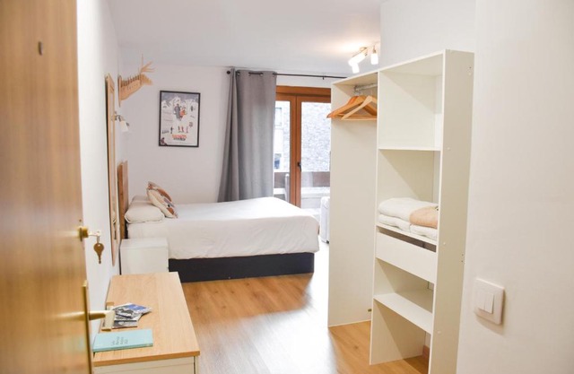 NEU II - Nuevo! Céntrico estudio en Pas de la Casa HUT2-8055