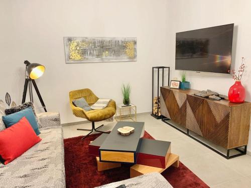 Neues Ferienhaus für Familien mit Garten und Sauna