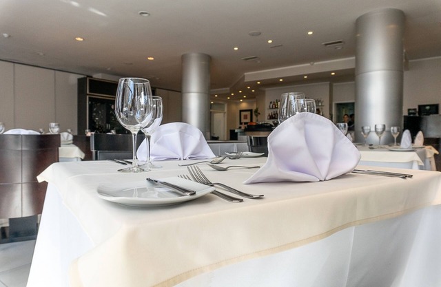 Neuquen Tower Hotel