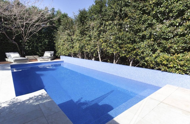 NEUTRAL BAY MANOR (H) -L'Abode