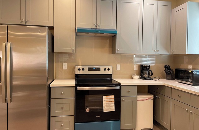 New 2 bedrooms/2 baths unit near RoseBowl Stadium