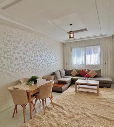 New 3 bedrooms apartment steps away from bus station
