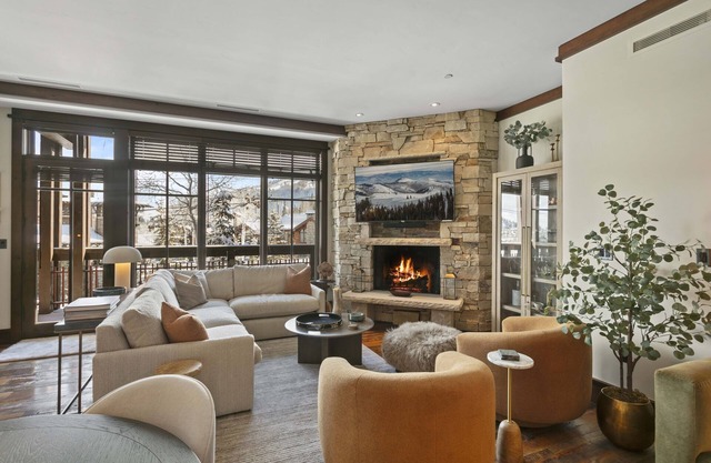 NEW! 306 - Two Bedroom Arrowleaf