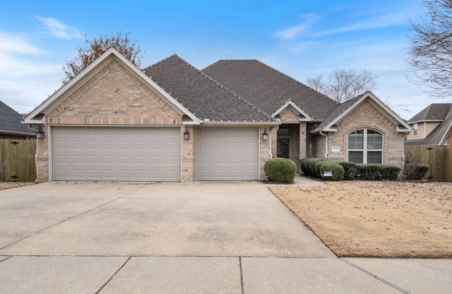 New! 4-Bedroom Home Near Pinnacle Hills Mall, AMP, & Trailhead! Great Location!
