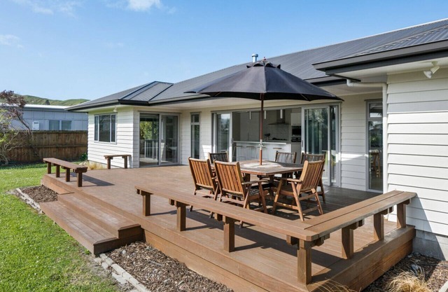 NEW 4BR Near Beach & CBD