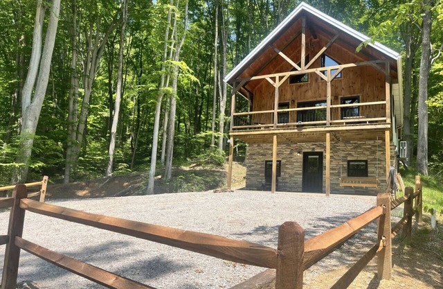 New Amish built cabin opening up March 14, 2025 near Hocking Hills/Tar Hollow St.Forest