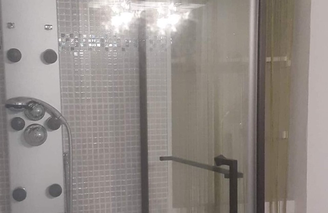 Estudio nuevo y moderno para sus vacaciones