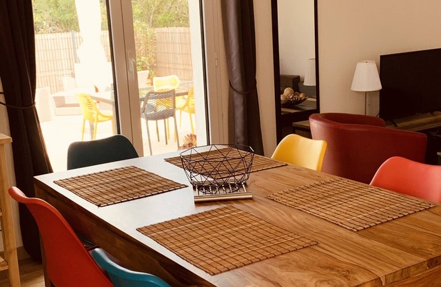 NUEVO APARTAMENTO 2 DORMITORIOS A 2 MINUTOS A PIE DE LA PISCINA CLIMATIZADA