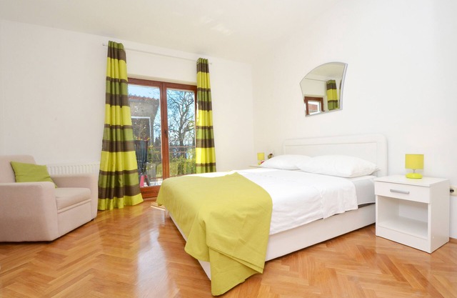 Nuevos apartamentos cerca del mar.