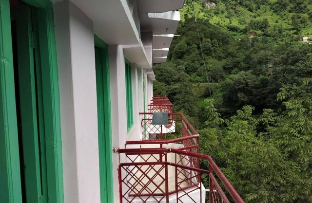 New Basera Hotel