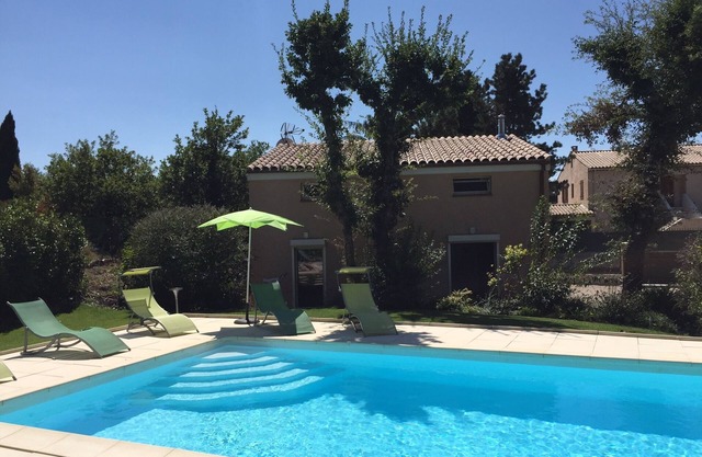 Nueva Villa con piscina BBC - Jardín - pk privado - en la ciudad provenzal