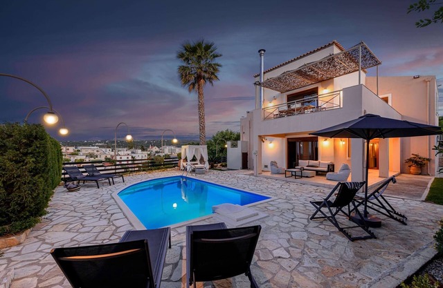 Villa a estrenar! ¡A 1 km de la playa, a 100 m del restaurante ya 7 km de la ciudad de Rethymno!