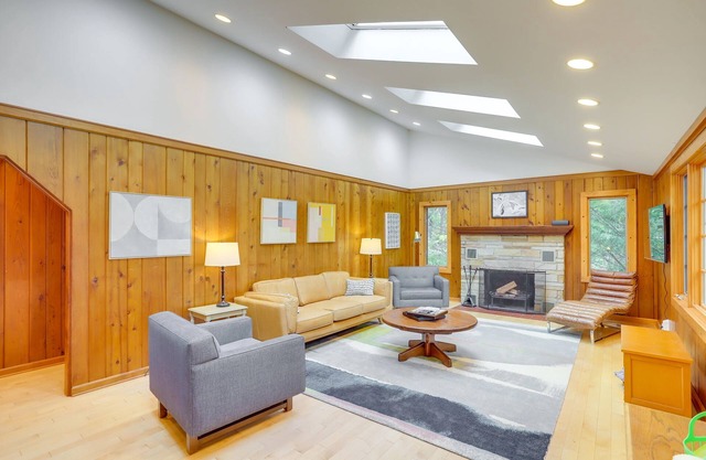 New Buffalo Retreat by the Beach