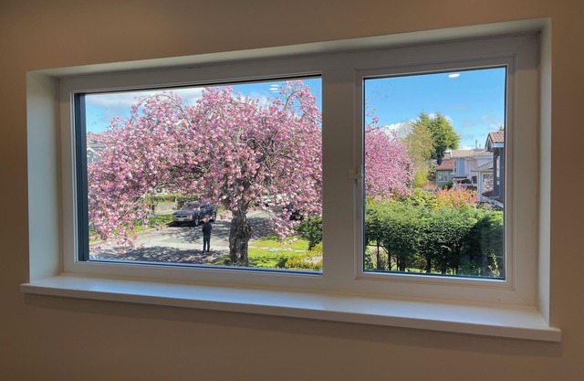 *NEW BUILT* Private Modern 2bd 2ba. Easy Parking