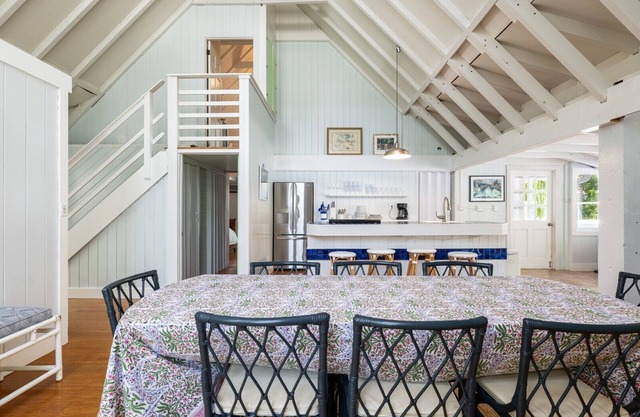 NEW! Canal-Front with Tropical Charm & Private Guest Apartment on Plantation Key