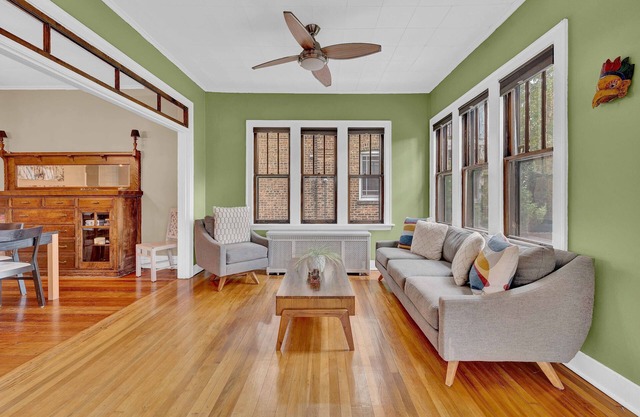 NEW! Charming 3bd Bungalow in Vibrant Andersonville by AllSet Turnover