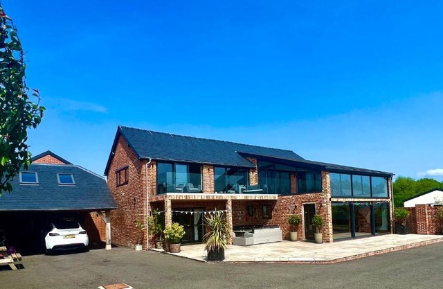 New Converted Barn