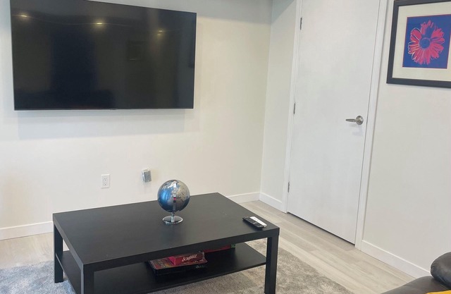 New cosy and clean apartment. No cleaning fee