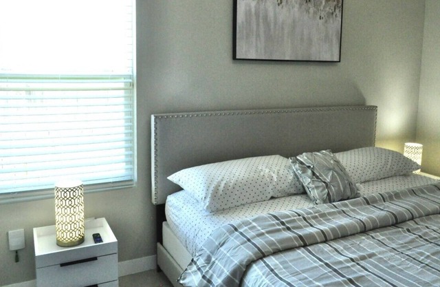 NEW Cozy 3-Bedroom Apartment in Gated Community!!!