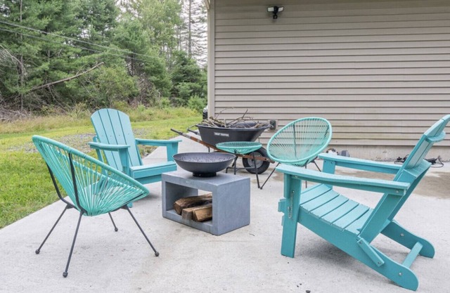 NEW: Cozy One Level Home near Lake w/ Huge Patio.