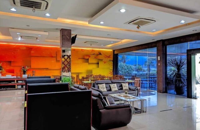 New d'Dhave Hotel