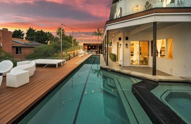 NEW! Del Mar MODERN INDUSTRIAL