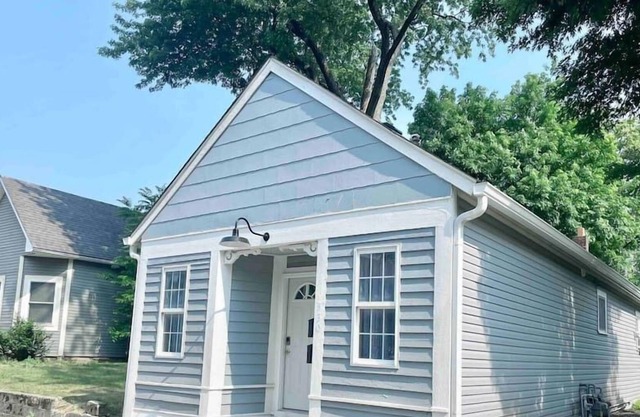 New Duplex Home in Noblesville!