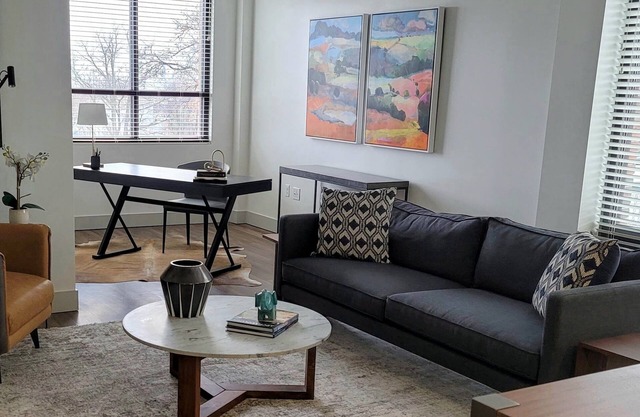 New Executive Lofts on Cherry Street 305