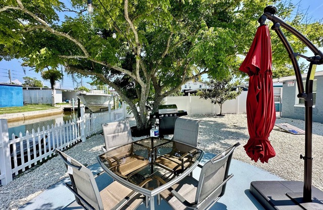 NEW! Facing Canal w/ Grill, Outdoor Hangout Area & Cornhole
