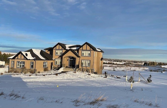 New Guest Suit with Full Bath and Modern Kitchen on Estate Acreage