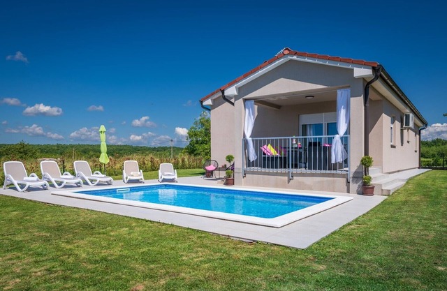 House Leoni in Grandici